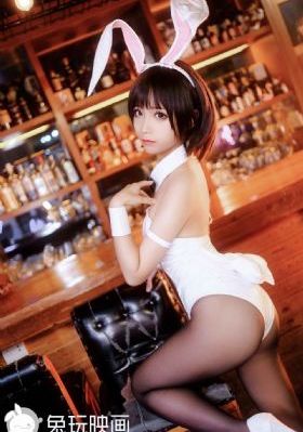 精品区一区二_有字幕完整版