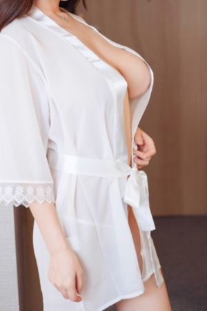 小蜜桃三_蓝光在线播放观看