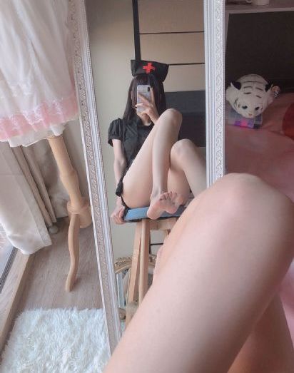 他添的我好湿好爽的视频_乱人伦精品视频在线观看
